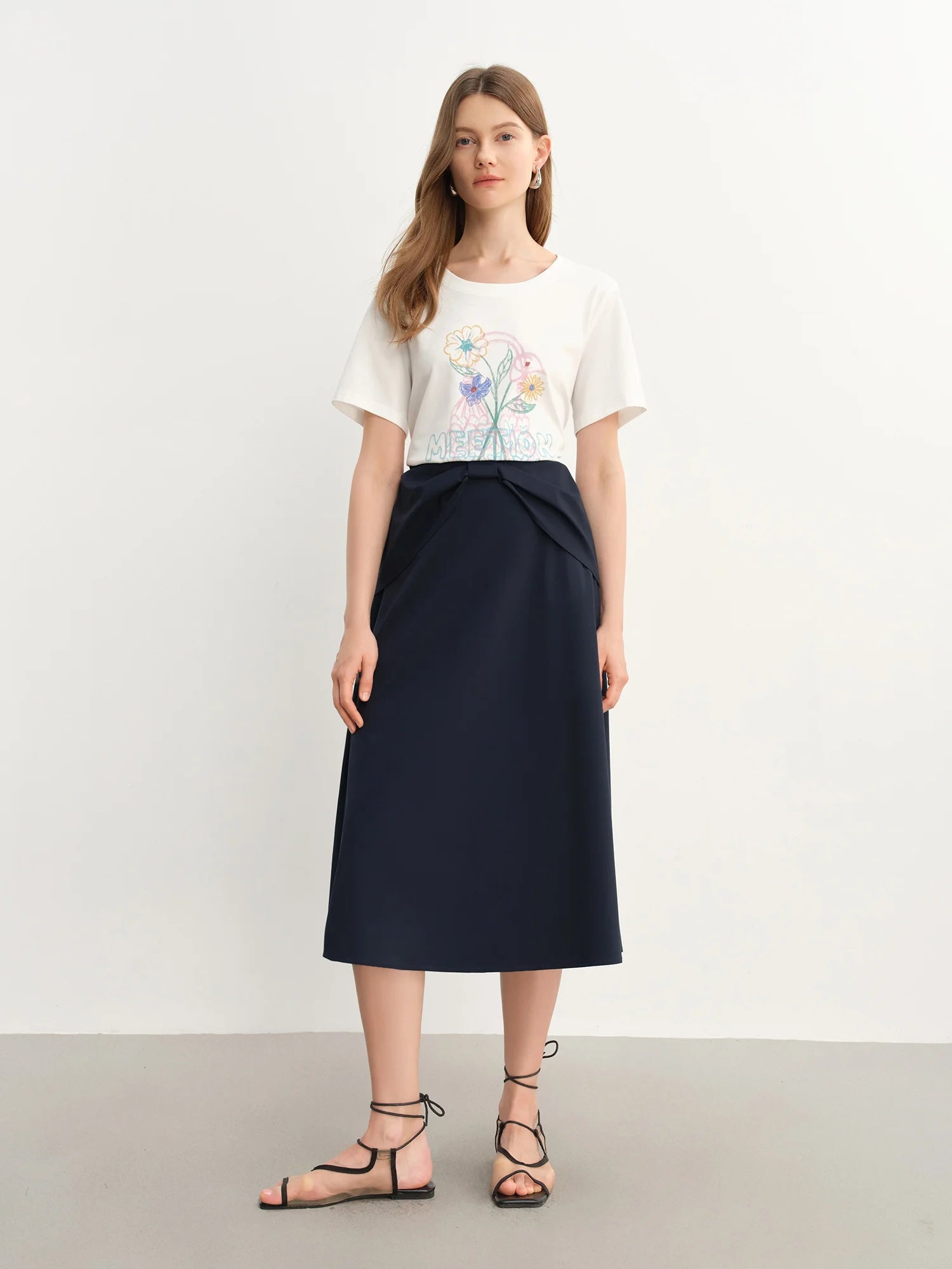 DUSHU Plus-Size Women's High-Waisted Slimming A-Line Long Skirt with Stylish Bow Design - 2025 Summer New skirts 25DS82468