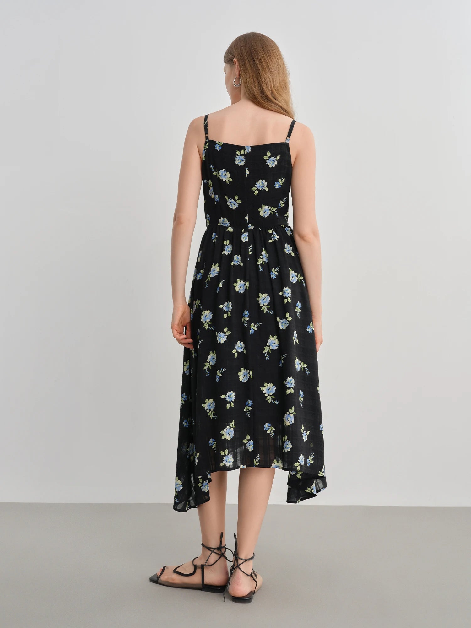 DUSHU Plus-Size Women's Floral Print Dress - 2025 Summer New Arrival Romantic Holiday All-Over Flower Slimming Design 25DS82591